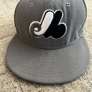 Size 7 Expos baseball cap